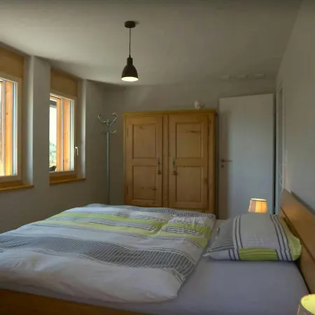 Apartment Modern 4 Bedroom Penthouse Aldo